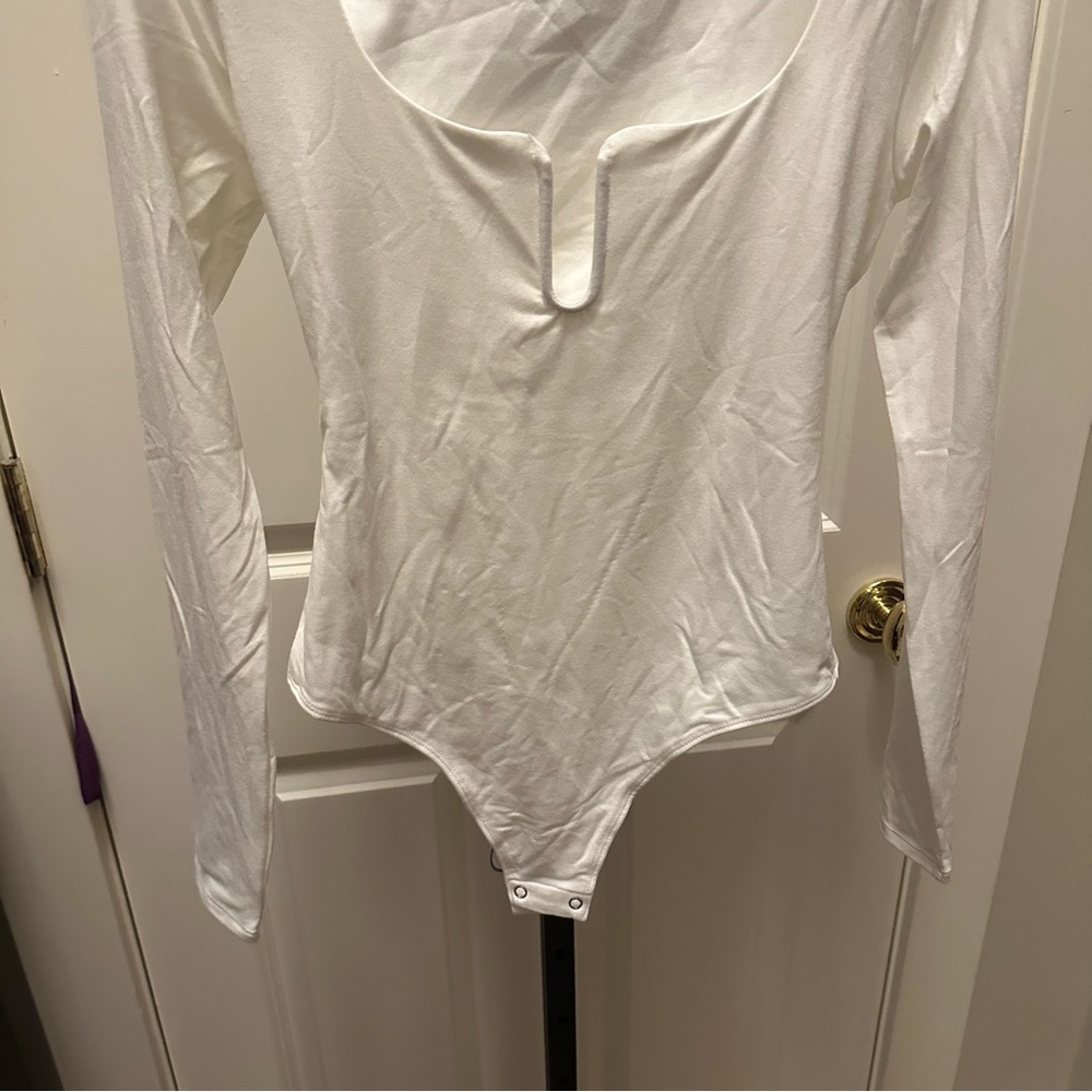 Good American STRETCH JERSEY U RING BODYSUIT in Ivory Size 2 NEW - Picture 15 of 16